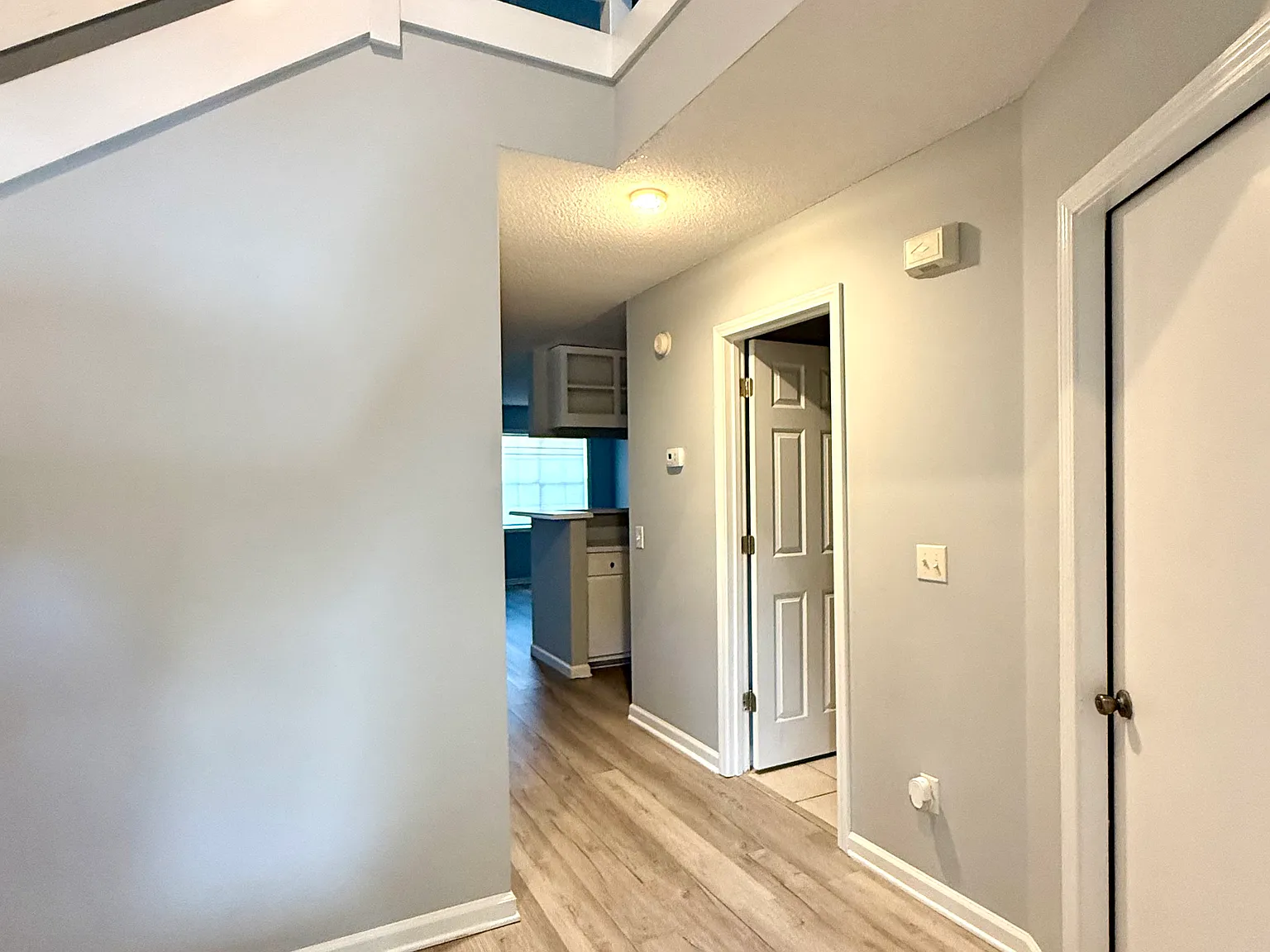 3 bed, 2.5 bath, 1494 sqft, $1,500 — Photo 3