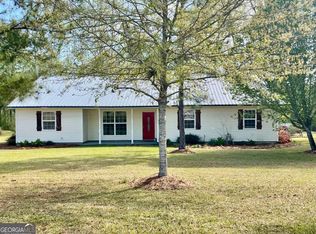 1003 Luther D Scott West Rd, Glennville, GA 30427