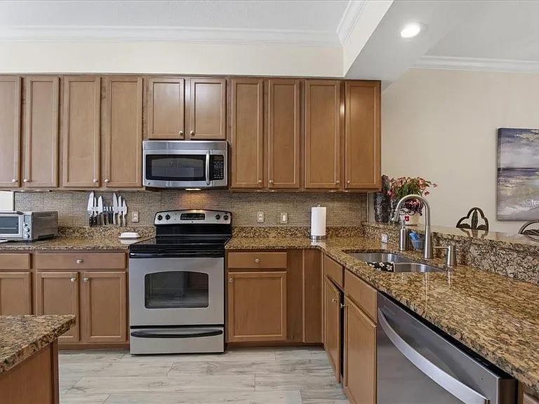 7607 Grand Estuary Trl #101 — Photo 20