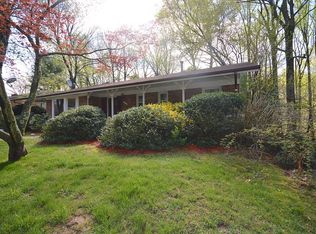 11909 Stonewood Ln, North Bethesda, MD 20852
