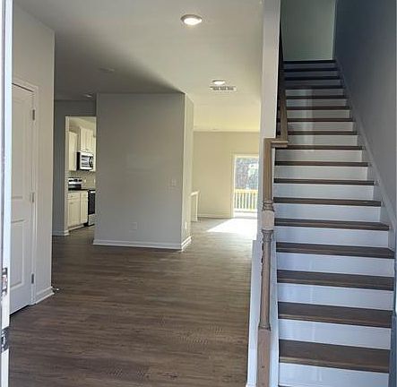 2nd image of 240 Summerwood Ln
