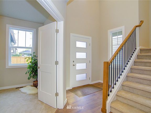 3rd image of 15505 Greenwood Avenue N #1