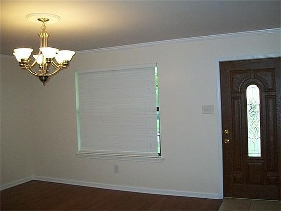 3rd image of 4834 Schindler Dr
