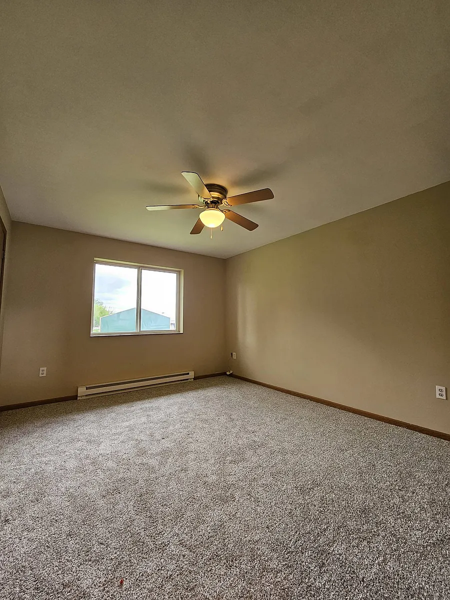 Building Photo - 112 Lakewood Ter #4