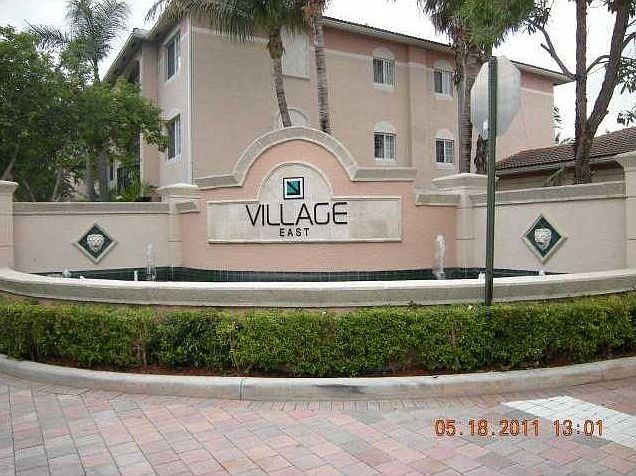 1st image of 2009 SE 10th Ave APT 310