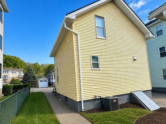 5th image of 16 Caprera Rd