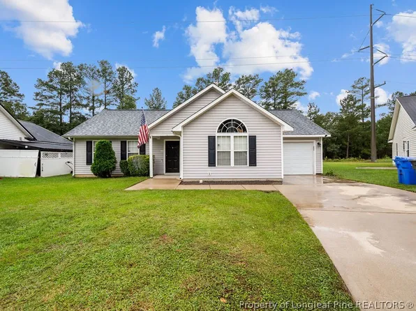 808 Nighthawk Pl, Fayetteville, NC 28314