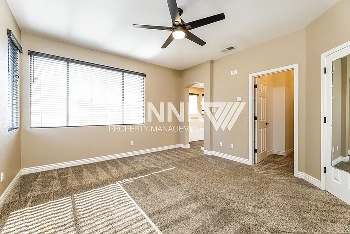5308 Heritage Ct — Photo 12