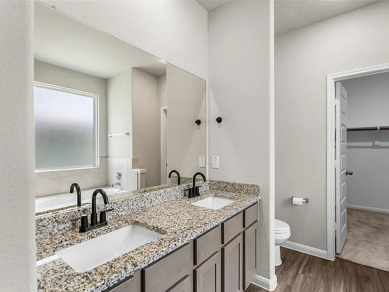 4362 McGregor Bluff Ln — Photo 15