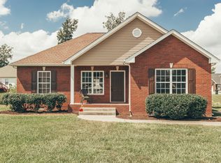 408 Palamino Ln, Springfield, TN 37172