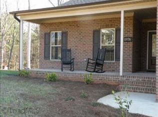 1976 Tea Berry Ln, Winston Salem, NC 27127