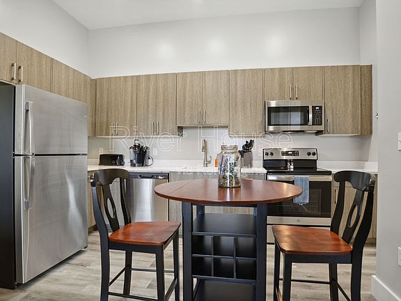 2nd image of 102 River House Pl #2N