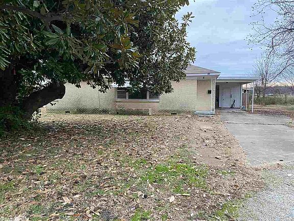 2nd image of 206 Ridgecrest Dr