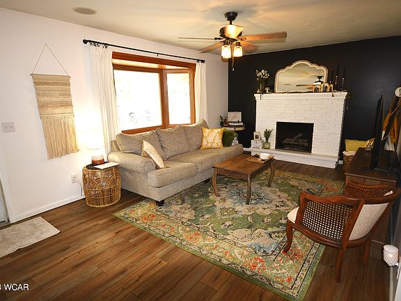 4th image of 305 Marcella Ln