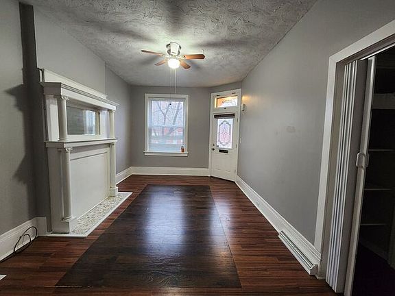 3rd image of 3550 Magnolia Ave #1F