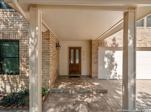 3rd image of 4519 Stradford Pl