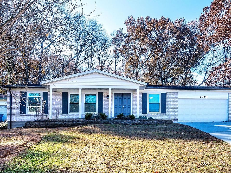1st image of 4978 Deepwood Ct