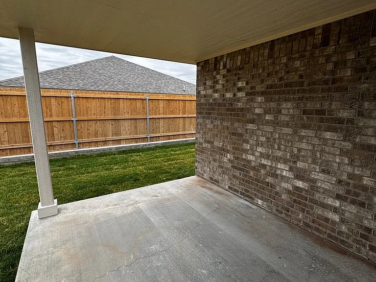 4203 Sunset St — Photo 15
