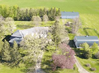 78178 300th St, Ellendale, MN 56026