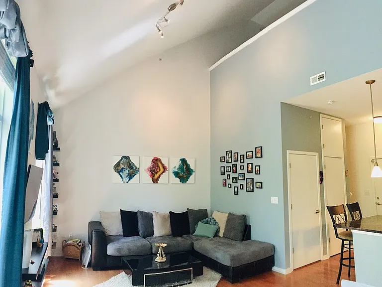 2125 Southend Dr #313 — Photo 8