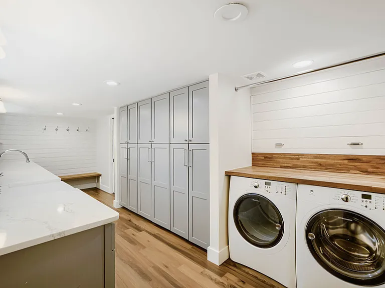 2724 W Blaine St — Photo 24