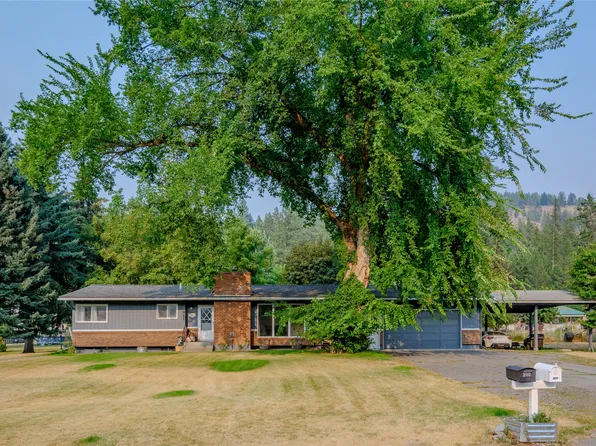 911 Greers Ferry Rd, Libby, MT 59923