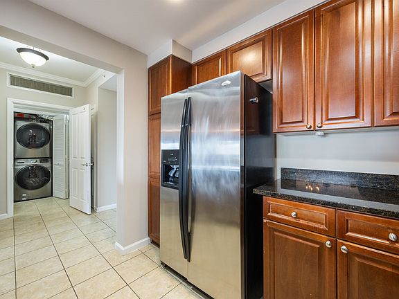 3rd image of 121 N Monroe St APT 7006