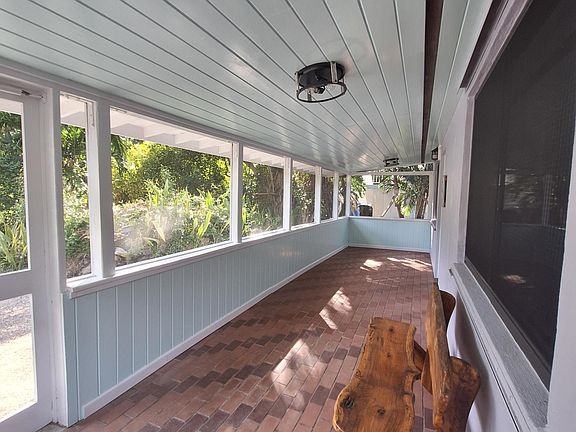 4th image of 27 Pompano Ave