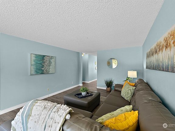 5th image of 7841 13th Avenue NE