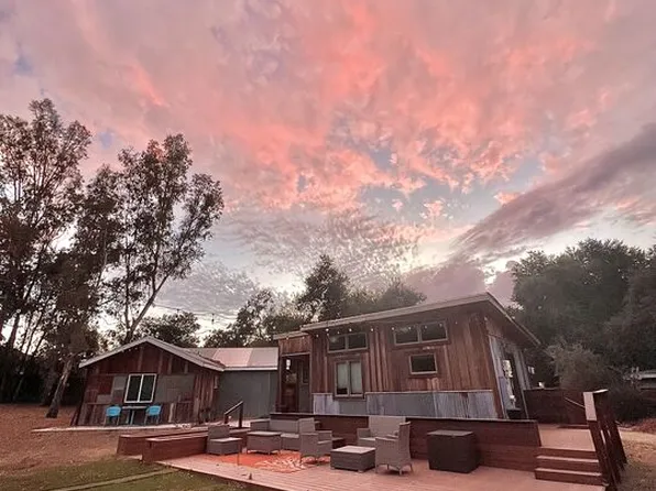 305 S Ventura St, Ojai, CA 93023