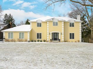 4351 Woodbridge Rd, Columbus, OH 43220