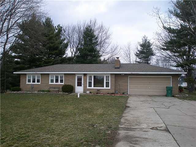 1st image of 13753 W Michigan Ave