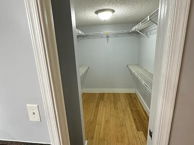 8040 Hampton Blvd #508 — Photo 1