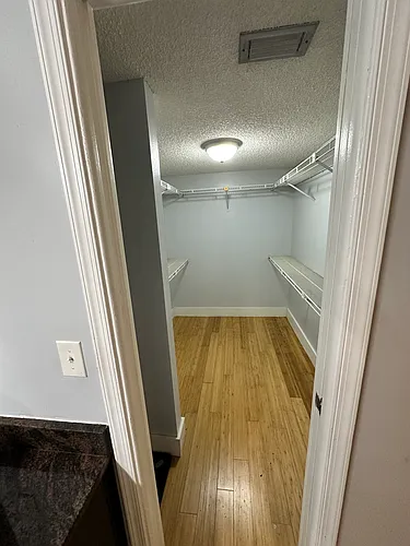 8040 Hampton Blvd #508 Photo 1
