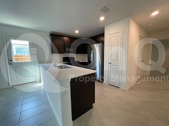 5th image of 7721 Lindheimer Ln