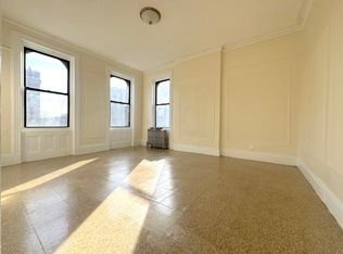 361 Irving Ave APT 3A, Brooklyn, NY 11237