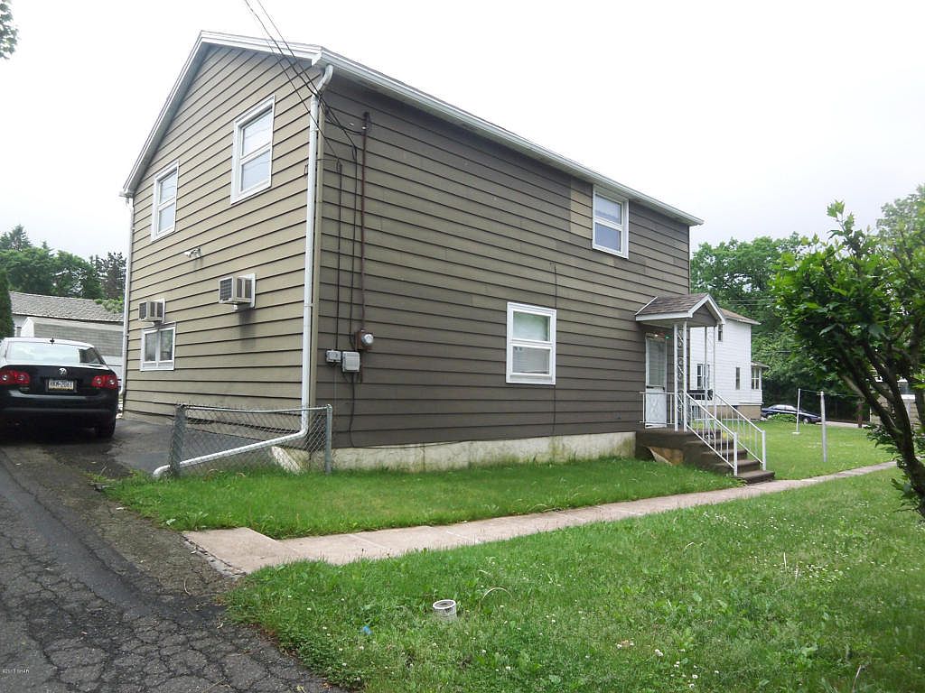 623 S Hancock St, Mcadoo, PA 18237 Zillow