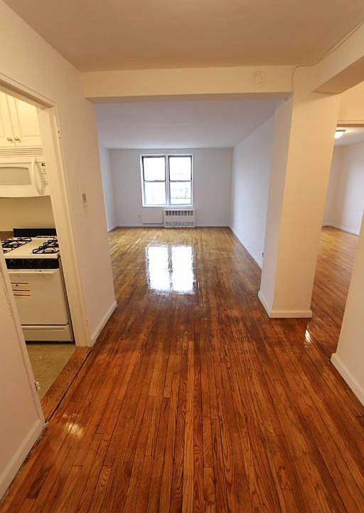 1st image of 144-87 41st Ave #503