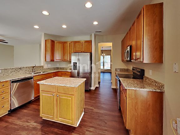 3rd image of 3522 Barnstable Dr
