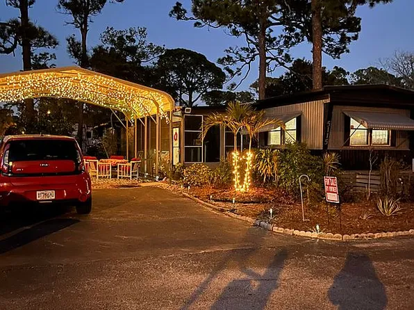 5115 Clover Ln, Titusville, FL 32780