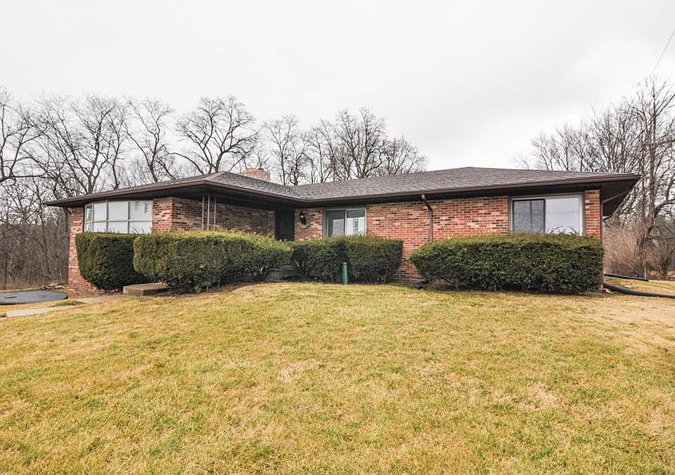 1st image of 4726 State Road 26 E