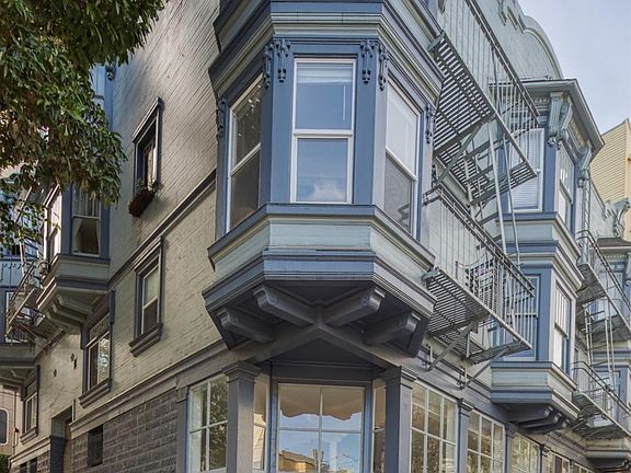 3rd image of 1055 Mason St