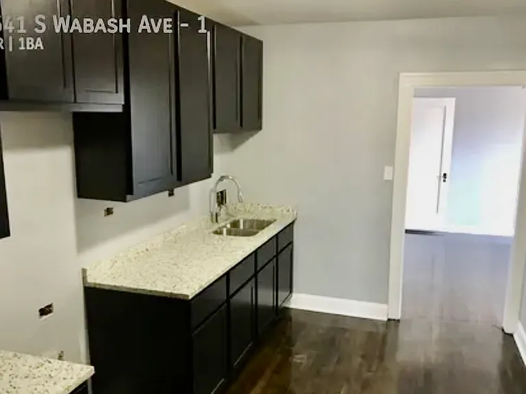 7643 S Wabash Ave #1 — Photo 6