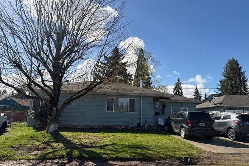 1st image of 8338 NE Alberta St
