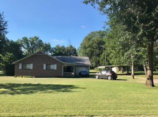 102 N 4th St, Lexa, AR 72355