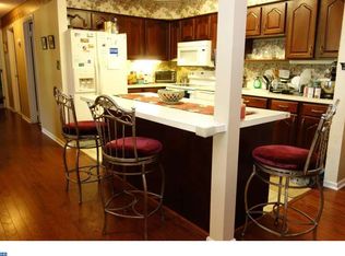 8207 Tamarron Dr, Plainsboro, NJ 08536
