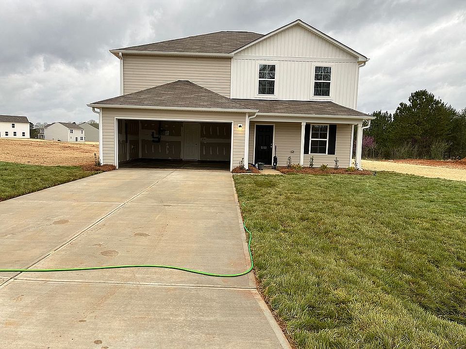 1st image of 2122 Wildwind Dr