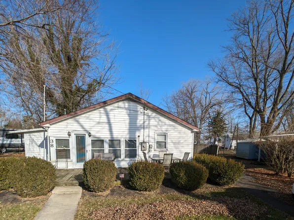 38 Circle Dr, Celina, OH 45822