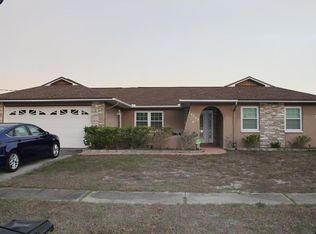 16200 Villa Dr, Hudson, FL 34667