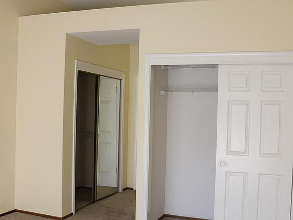 3rd image of 1528 Fairway Green Cir #1528